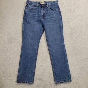 NEW Kirkland Signature Womens 10 High-Rise Straight Fit Jeans